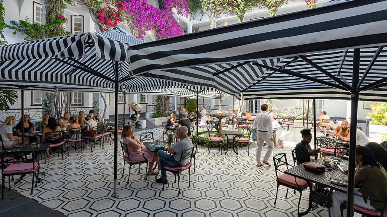 Hotel The Winchester By Newmark