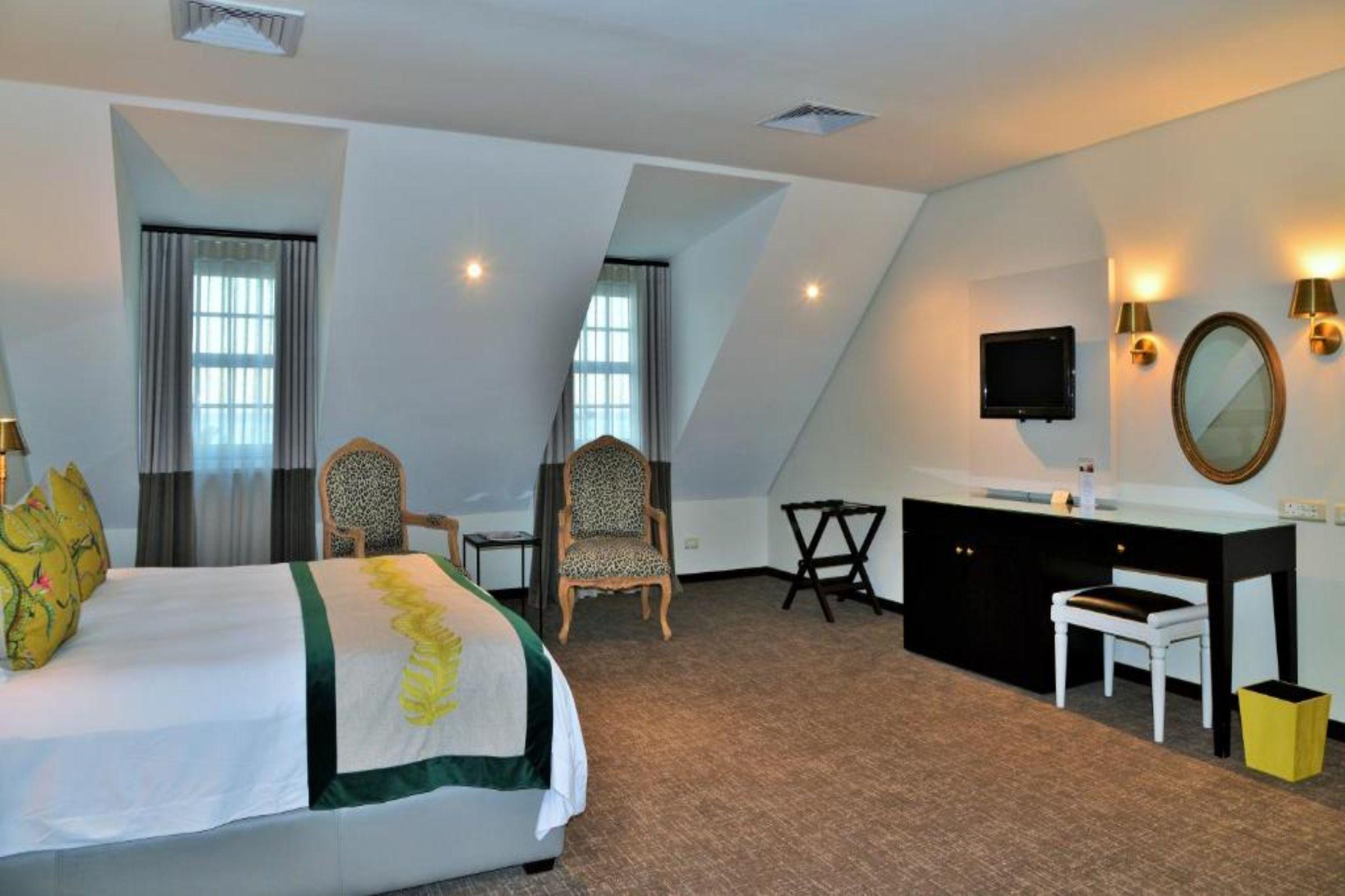 The Winchester By Newmark 4*